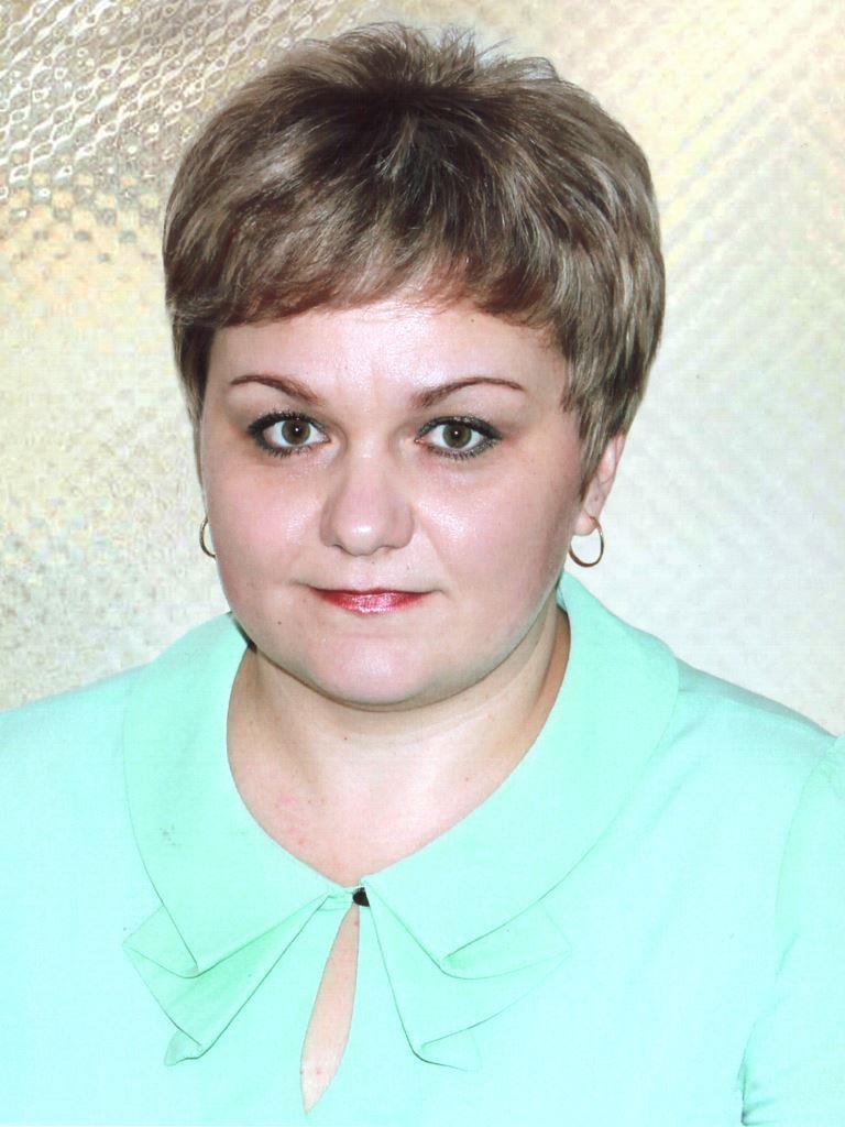 Хохрякова Олеся Николаевна.